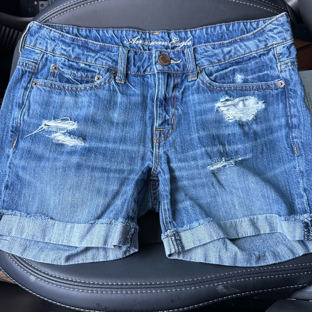 AMERICAN Eagle Distressed Denim Shorts